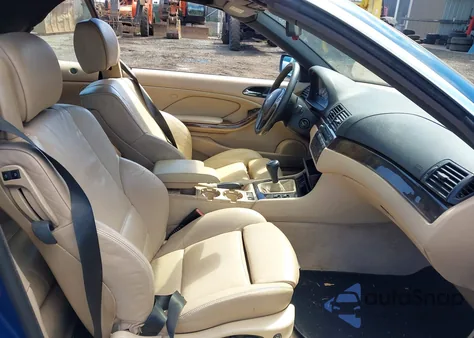 2001 BMW 330Ci z USA, uszkodzony, nr VIN WBABS53451EV85982